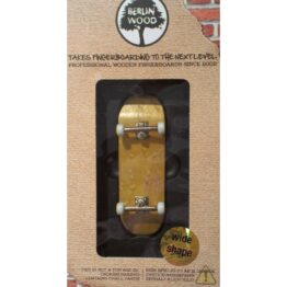Complete Wide BW Mini Logo Yellow
